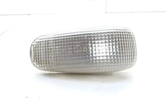 Mercedes-Benz Vaneo W414 Front fender indicator light WY5W