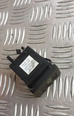 Volkswagen Sharan Windscreen/window heater switch 7m3959622