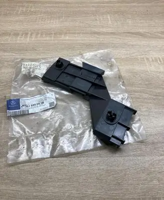 Mercedes-Benz Sprinter W901 W902 W903 W904 Rear bumper mounting bracket A9018800414 9018850314