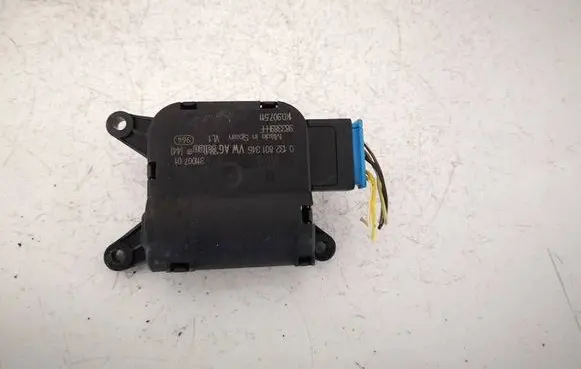 Seat Leon (1P) Air flap motor/actuator 1K0907511 0132801345