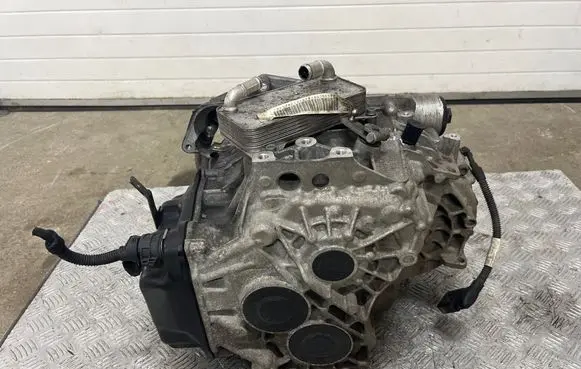 Audi Q3 F3 Automatic gearbox UBC FD7GC000 140219