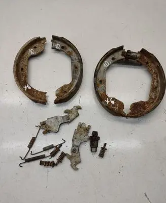 BMW X6 E71 Handbrake/parking brake pads 90R01789