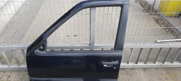 Nissan Terrano Front door