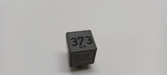 Audi A6 Allroad C5 Other relay 8D0951253A