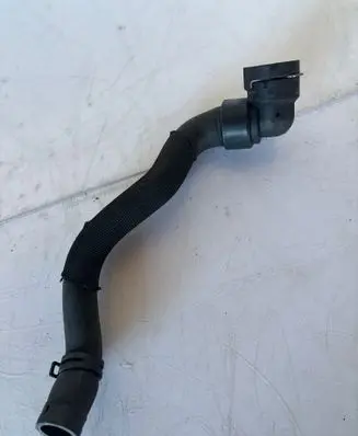 Opel Astra J Coolant pipe/hose 