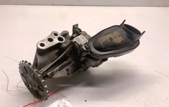 Nissan Qashqai Oil pump 150001650R