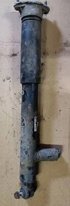 Rear shock absorber/damper