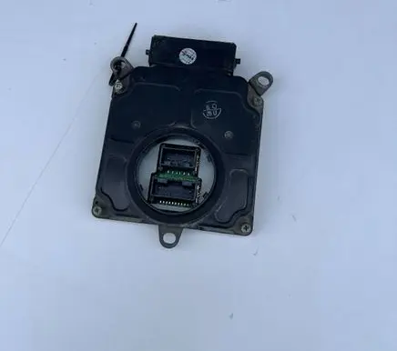 Toyota RAV 4 (XA50) Voltage converter/converter module 89908-42040