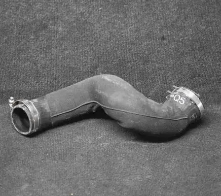 Audi Q5 SQ5 Intercooler hose/pipe 8R0145737J