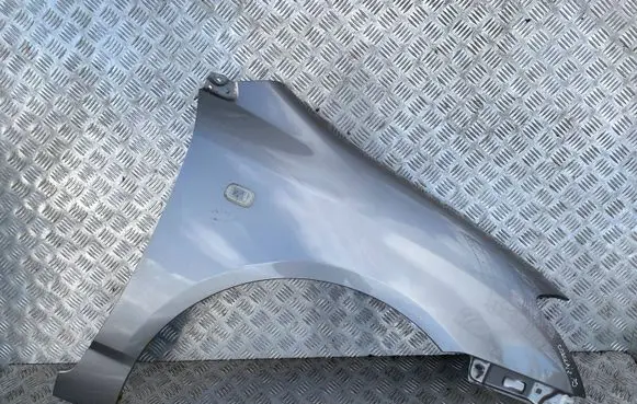 Toyota Corolla E120 E130 Fender