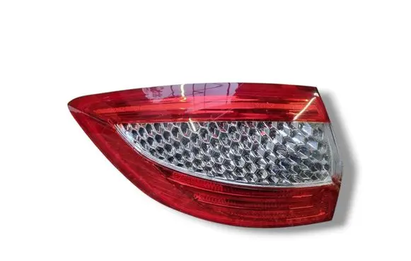 Ford Mondeo MK IV Rear/tail lights 7S7113405B