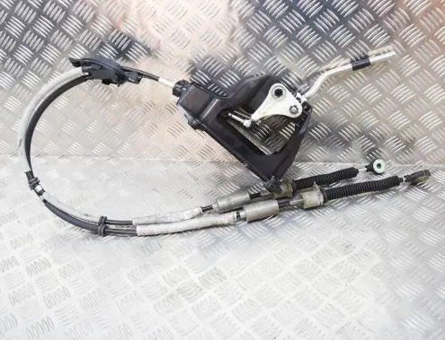 BMW 2 F46 Gear shifter/selector 8632613