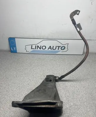 BMW 7 E65 E66 Engine mounting bracket 6754616