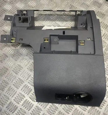 Volkswagen Caddy Dashboard lower bottom trim panel 2K1858365 2K1858367E