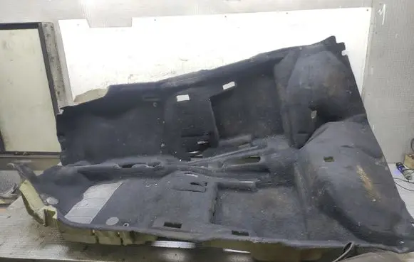 Opel Astra J Interior carpet 
