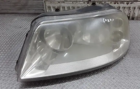 Volkswagen Sharan Headlight/headlamp 7M3041015L