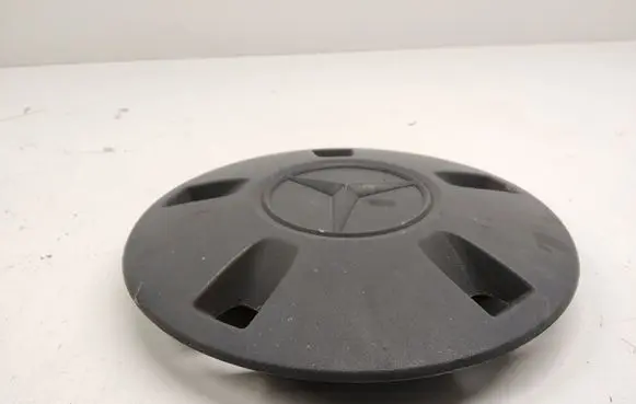 Mercedes-Benz Vito Viano W447 Original wheel cap A4474011600