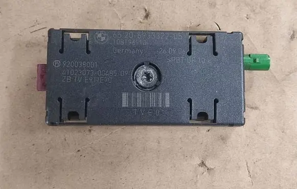 Antenna control unit