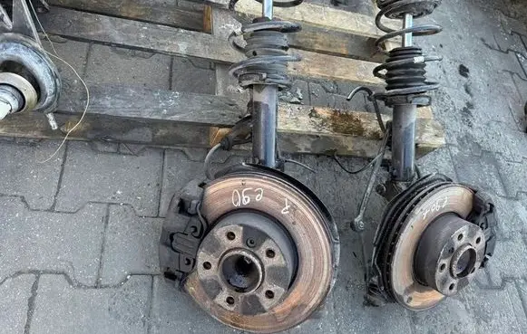 BMW 3 E90 E91 Front shock absorber/damper