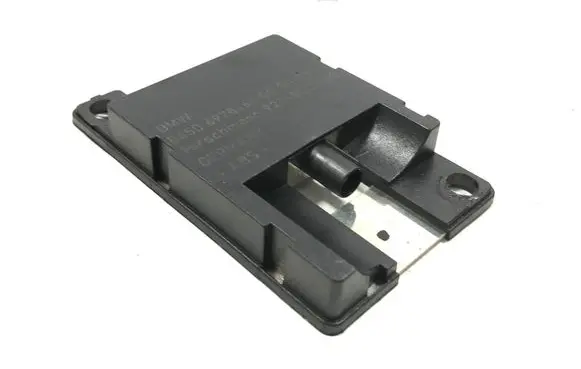 BMW X3 E83 Antenna control unit 8450692846100 6928461 921800003