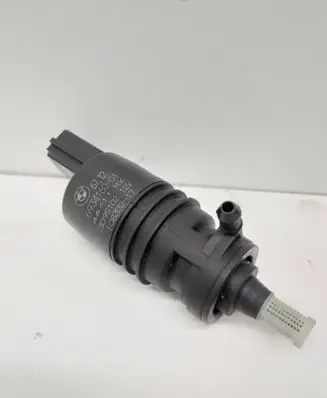 BMW X5 E70 Windscreen/windshield washer pump 6934160 3095102 10833217