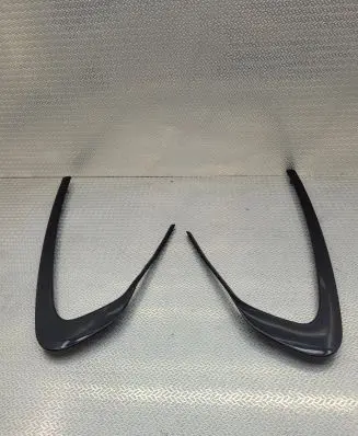 BMW 4 F36 Gran coupe Rear side glass trim 7332546 7332545