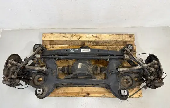 Mercedes-Benz C W204 Rear axle beam with reductor A2043502515 A2073500314 A2043502110