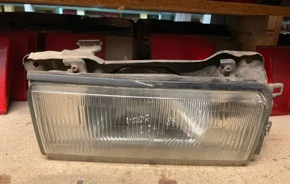 Mazda 626 Headlight/headlamp 0013371