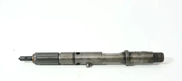Audi A4 S4 B5 8D Fuel injector 059130201AE