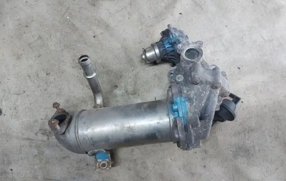 Ford Transit Custom EGR valve cooler GK2Q9U438AC