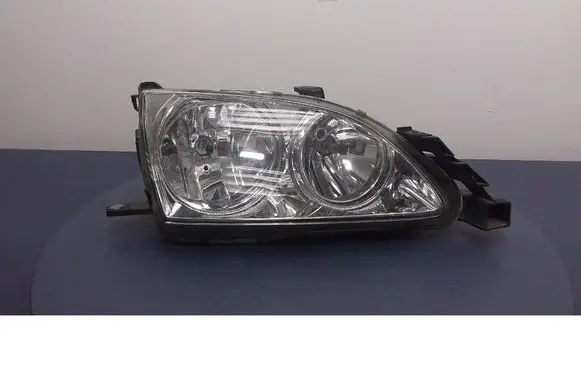 Toyota Avensis Verso Headlight/headlamp 20-6253B