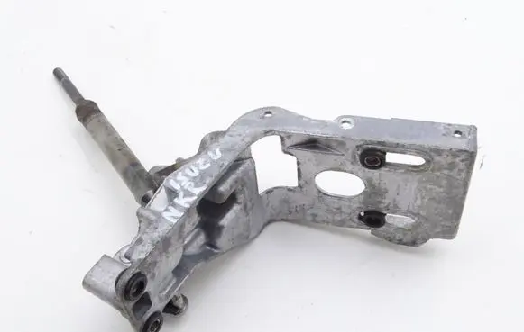 Isuzu N Series Lift Jack 