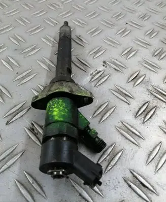 Ford Focus Fuel injector 0445110239
