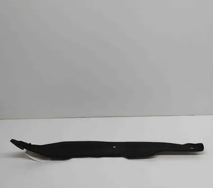 Maserati Quattroporte Fender end trim 670001706