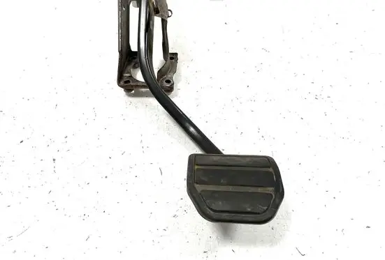 Land Rover Range Rover Sport L320 Brake pedal SKB500031