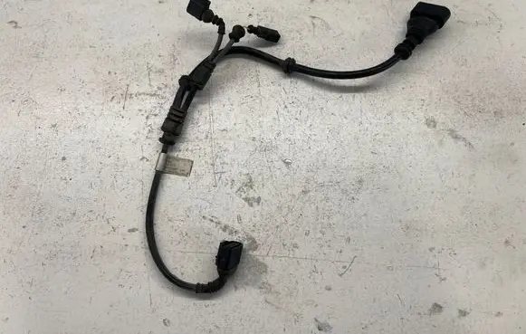 Volkswagen Touareg II Rear ABS sensor wiring 7P0971279D 08032014 162320