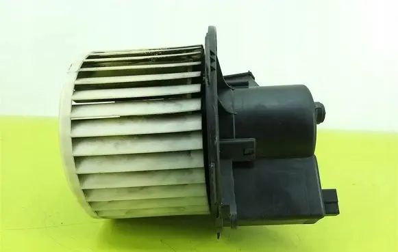 Peugeot 307 Heater fan/blower 142122500