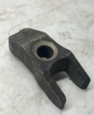 Volkswagen Multivan T4 Fuel Injector clamp holder