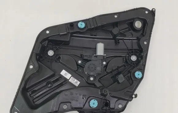 BMW 2 Active Tourer U06 Rear door window regulator with motor