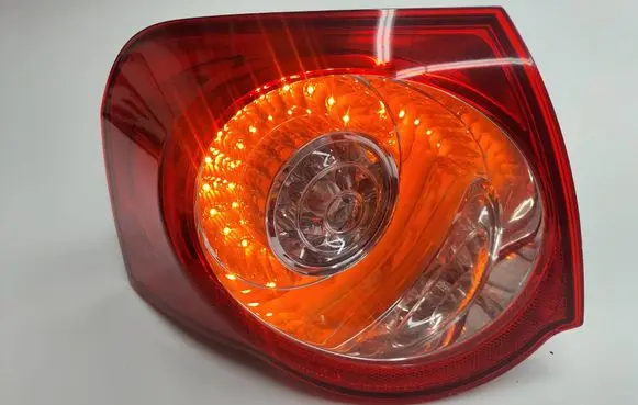 Volkswagen PASSAT B6 Rear/tail lights 3C9945095N