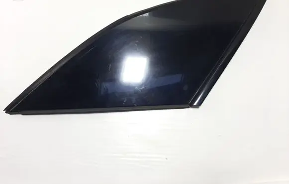 Rear side window