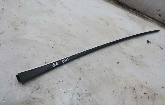 Hyundai i40 Windshield trim GMAUTO4574097