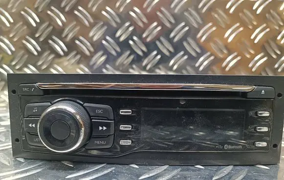Citroen C-Zero Radio/CD/DVD/GPS head unit 96748368ZD DEH1807ZC