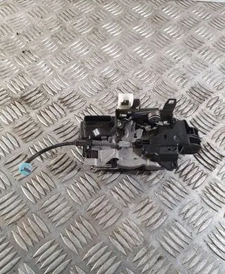 Volvo S60 Rear door lock 31462445