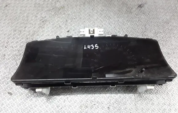 Toyota Corolla Verso E121 Speedometer (instrument cluster) 548555