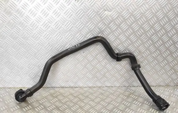 Engine coolant pipe/hose