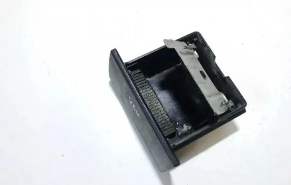 Car ashtray