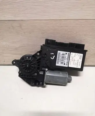 Audi A3 S3 8L Rear door window regulator motor 8L0959801A 105848108 5WK47009EBF