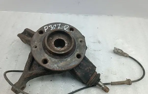 Peugeot 307 Front wheel hub