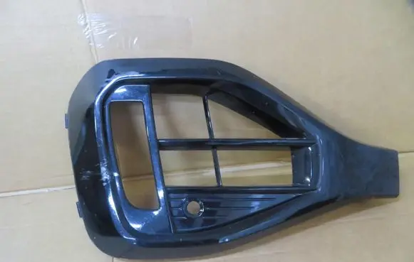Volkswagen T-Roc Front bumper lower grill 2GA853189A